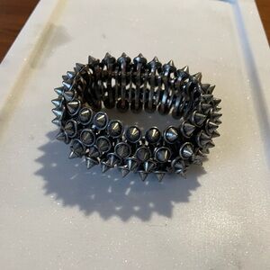 Studded stretch bracelet